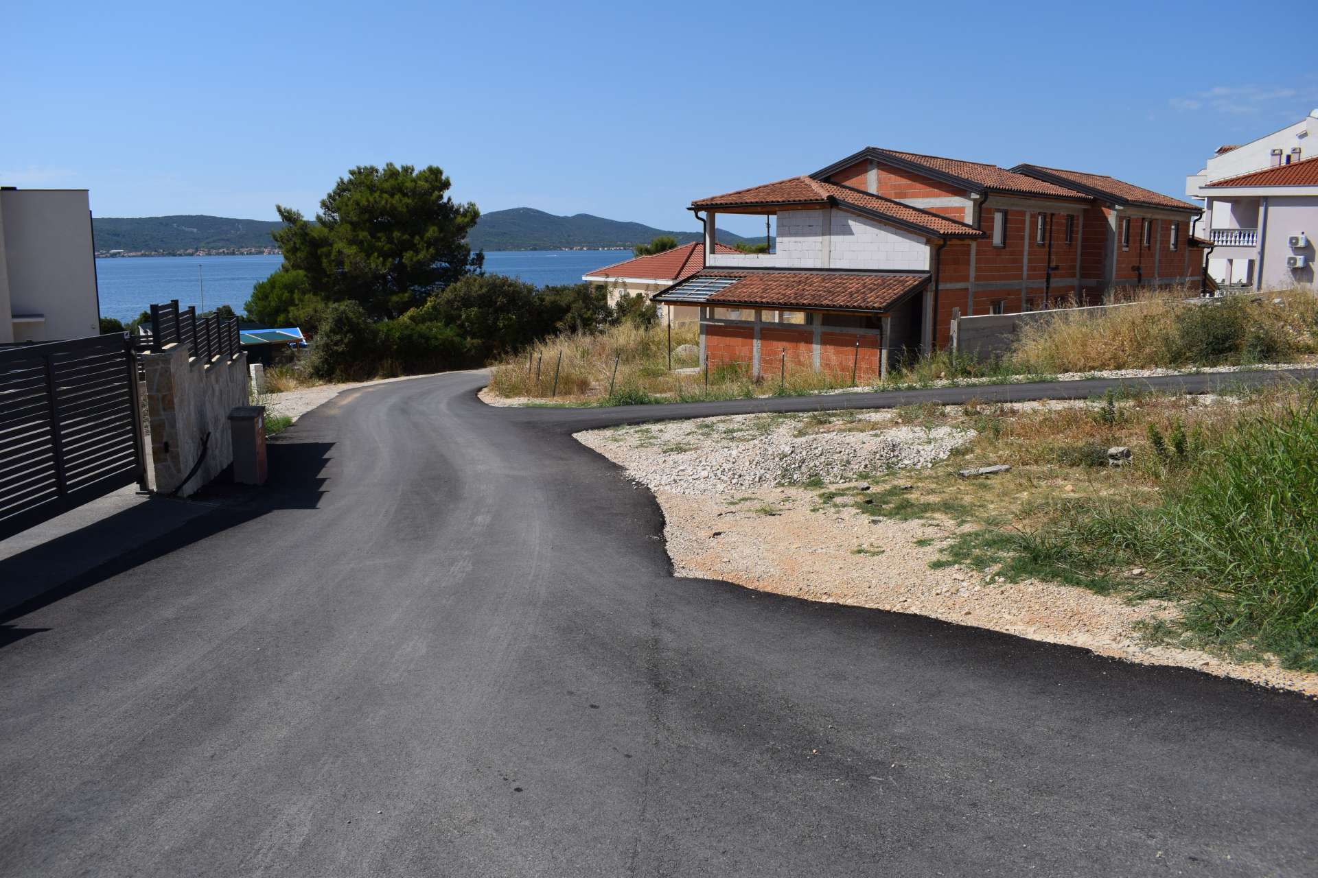 Asfaltiranje cesta u Općini Sv. Filip i Jakov - 