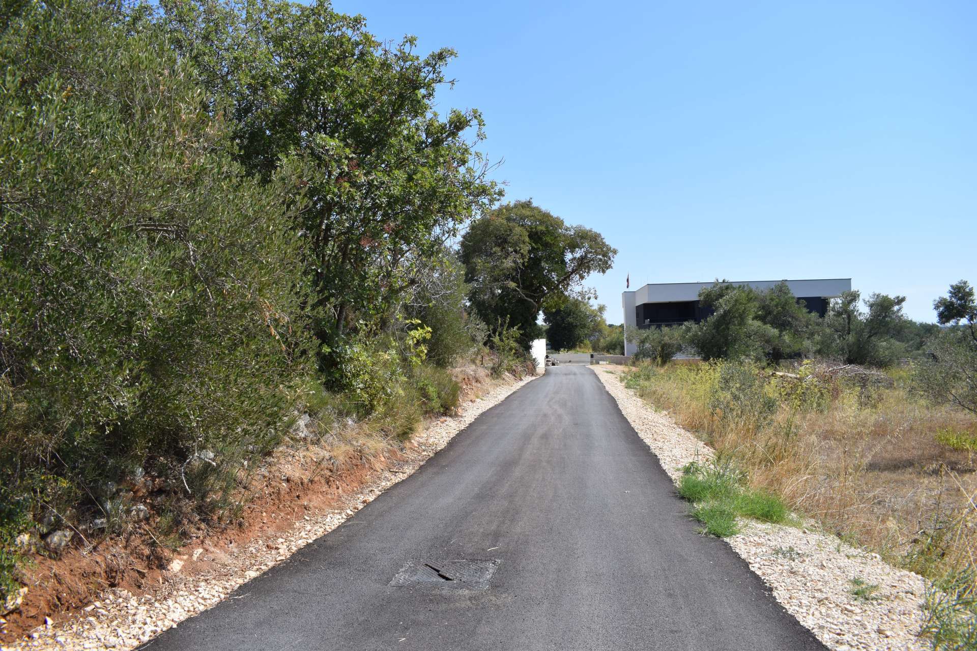 Asfaltiranje cesta u Općini Sv. Filip i Jakov - 