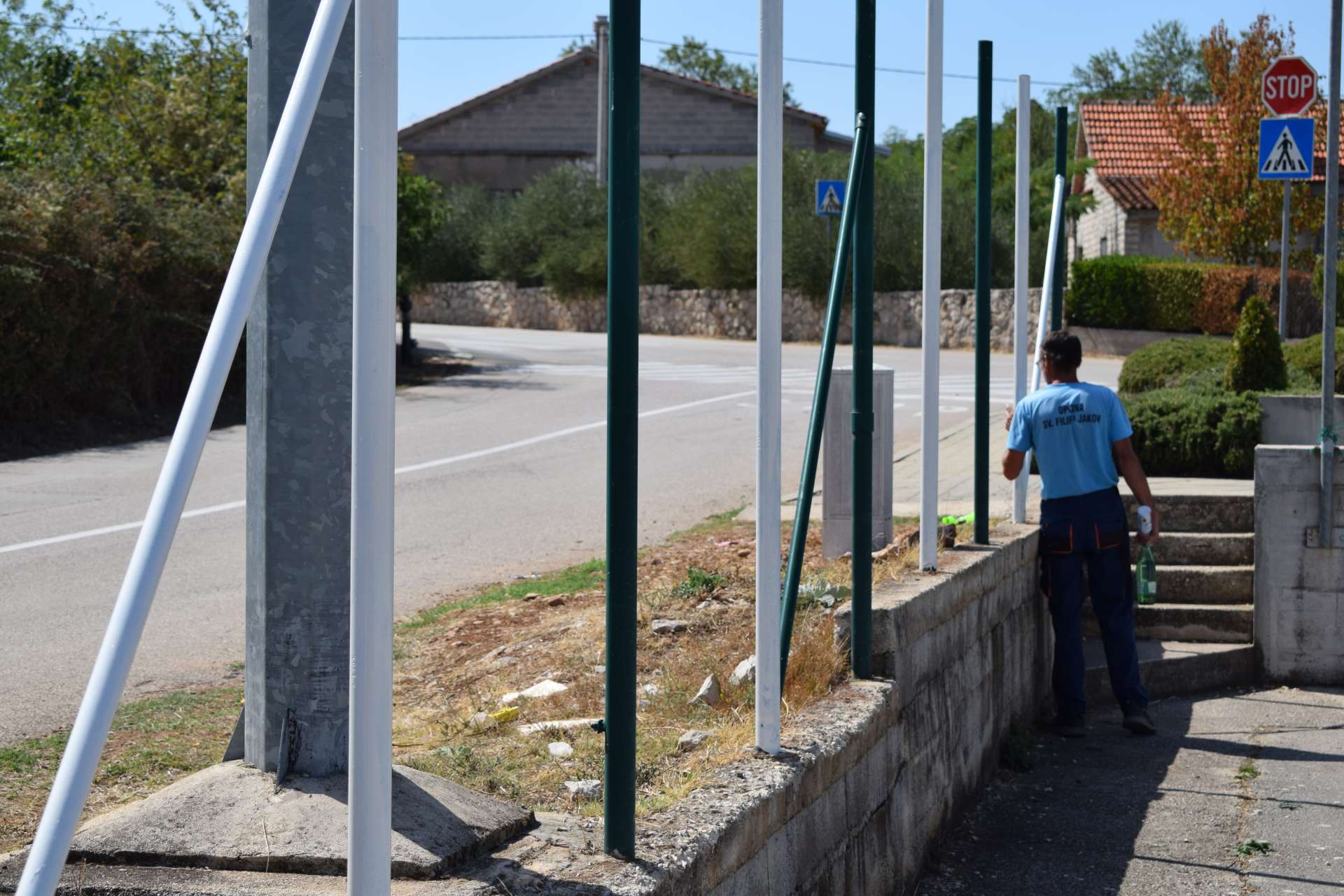 Uređenje malonogometnog igrališta u Donjim Raštanima - 