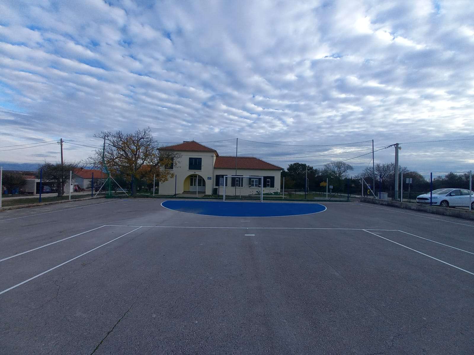 Uređenje malonogometnog igrališta u Raštanima Donjim - 