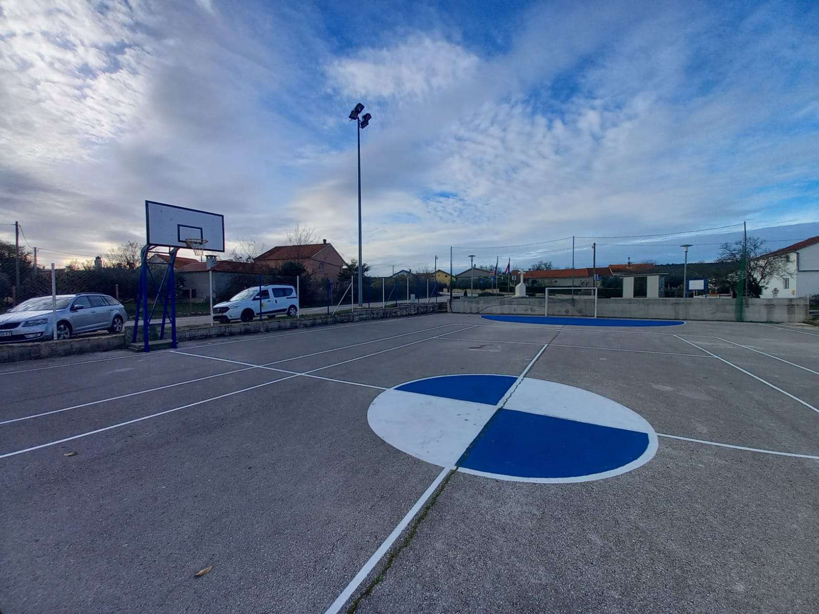 Uređenje malonogometnog igrališta u Raštanima Donjim - 