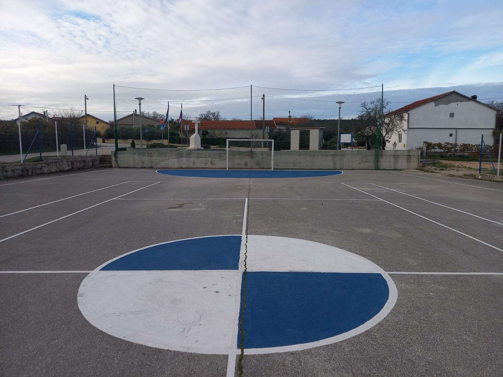 Uređenje malonogometnog igrališta u Raštanima Donjim - 