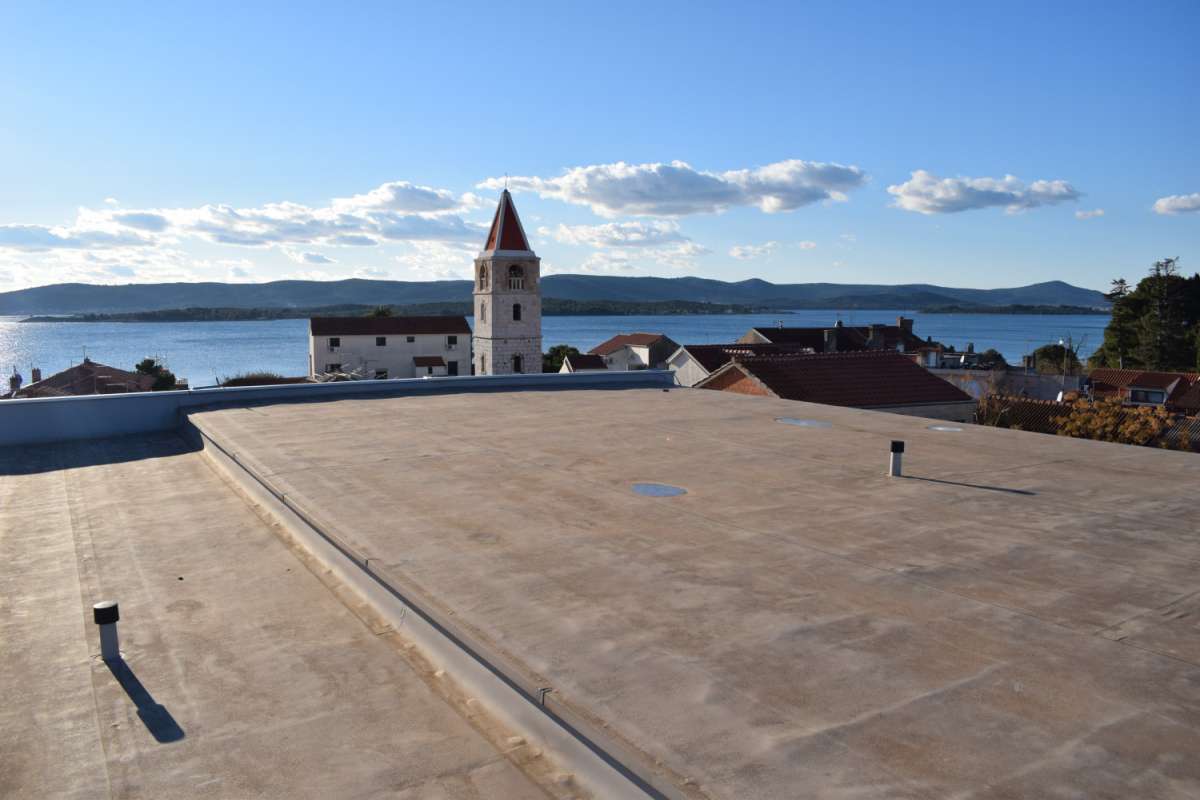 Sv. Filip i Jakov: Sanacija krova kino dvorane