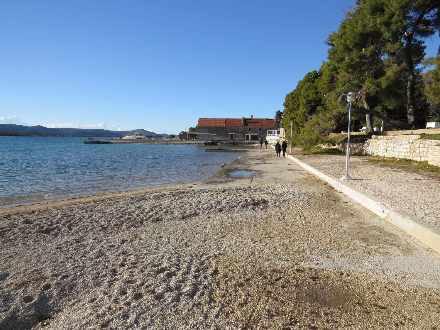 SVETI FILIP I JAKOV: PLAŽA 