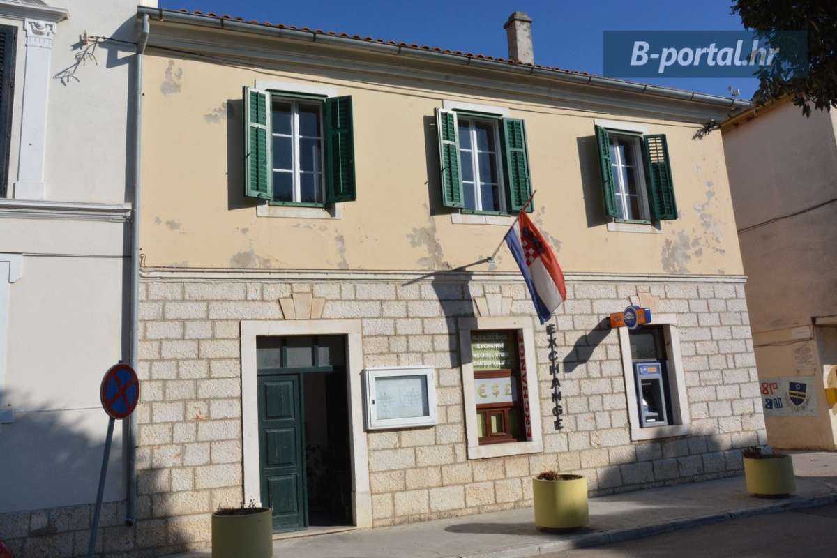Općinski sud i Katastar