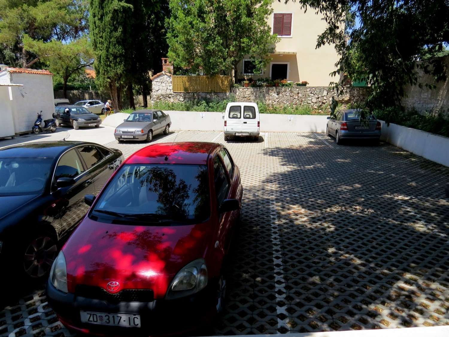 SVETI FILIP I JAKOV: TRŽNICA - 